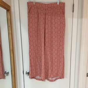 Dusty Rose Patterned Wide Leg Pants